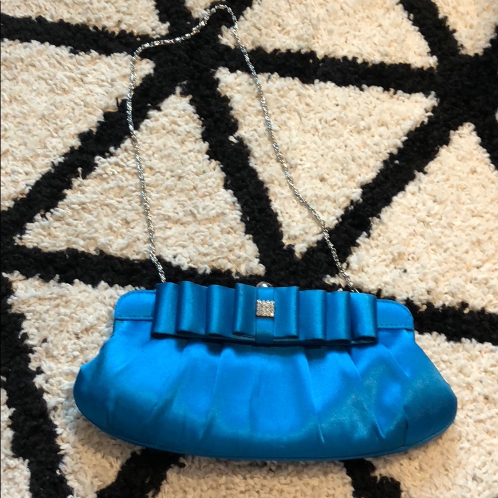 Blue Clutch